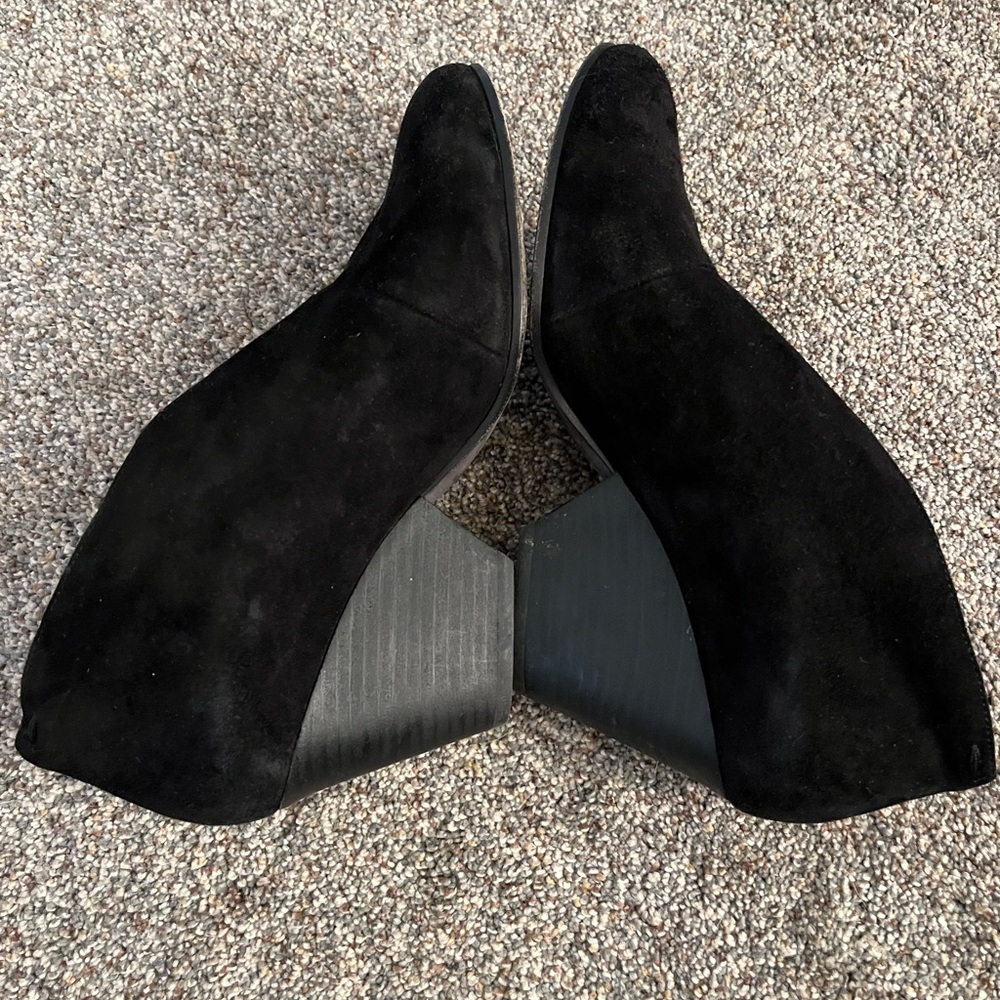 Eileen Fisher Black Suede Ankle Booties - Picture 3 of 8